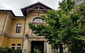 Casa cu Bolta